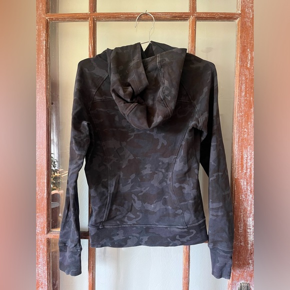 Lululemon Black Camo Scuba Hoodie - Picture 2 of 3